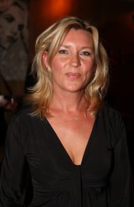 31-03-2010 SHOWBIZZ; FEESTJE IN RESTAURANT FABELS IN BERGEN WAS THUISKOMEN VOOR VELE BEKENDEN. Vele bekenden uit de schrijvers en artiesten wereld troffen elkaar bij een feestje voor het goede doel in Restaurant Fabels in het Noord Hollandse Bergen. Topper Gerard Joling vierde een thuisfeestje want Fabels is voor hem a place to be. 
foto: Albert den Iseger.