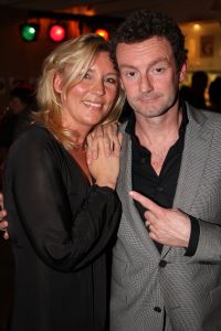 31-03-2010 SHOWBIZZ; FEESTJE IN RESTAURANT FABELS IN BERGEN WAS THUISKOMEN VOOR VELE BEKENDEN. Vele bekenden uit de schrijvers en artiesten wereld troffen elkaar bij een feestje voor het goede doel in Restaurant Fabels in het Noord Hollandse Bergen. Topper Gerard Joling vierde een thuisfeestje want Fabels is voor hem a place to be. 
foto: Albert den Iseger.