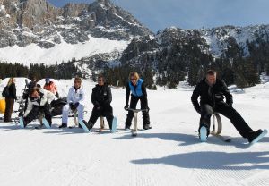 01-04-2011 SHOWBIZZ; STERREN VIEREN WINTERSPORTVAKANTIE IN LERMOOS TE OOSTENRIJK. Frans Bauer_ Sieneke_De Gebroeders Ko_Gerard Joling_Frans Duijts_Rene Schuurmans_Grad Damen_Jannes_Alex en Marianne Weber hadden meer dan plezier in het prachtige Lermoos. De Tros nam daar het programma TROS muziekfeest in de sneeuw op. Wat vrijdag  1 April word uitgezonden.
foto: Albert den Iseger.
