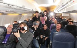 03-03-2011 SHOWBIZZ; DUTCH VALLEY HET NIEUWE MUZIEKFESTIVAL IN DE OPEN LUCHT.
Zaterdag 13 Augustus begint het nieuwste muziekfestival van Nederland met het beste van Nederlandse bodem. Vanaf 13.00 uur treden de beste artiesten van Nederland op in Velsen Valley Spaarnwoude.De perspresentatie vondt plaats in de lucht.
foto: Albert den Iseger