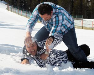 01-04-2011 SHOWBIZZ; STERREN VIEREN WINTERSPORTVAKANTIE IN LERMOOS TE OOSTENRIJK. Frans Bauer_ Sieneke_De Gebroeders Ko_Gerard Joling_Frans Duijts_Rene Schuurmans_Grad Damen_Jannes_Alex en Marianne Weber hadden meer dan plezier in het prachtige Lermoos. De Tros nam daar het programma TROS muziekfeest in de sneeuw op. Wat vrijdag  1 April word uitgezonden.
foto: Albert den Iseger.