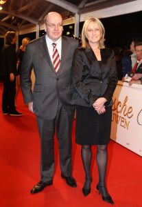 08-03-2011 SHOWBIZZ; PREMIERE GOOISCHE VROUWEN FILM AMSTERDAM.
foto Albert den Iseger
