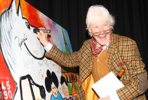 01-03-2011 SHOWBIZZ; JACQUES D ANCONA EN PARTNER HANS LANGHOUT HAALDEN DE STERREN NAAR GRONINGEN. Voor stichting HELP DIRECT kwamen tal van bekenden naar het verre Groningen om geheel belangeloos op te treden voor dit goede doel.
foto: Albert den Iseger.