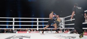 20-03-2013 SPORT; BADR HARI VOOR HET EERST WEER IN DE RING BIJ K-1 GEVECHT IN ZAGREB. Na een korte periode van veel trainen stond Badr Hari weer in de ring in de ARENA van Zagreb. Estelle-Maxime en Joelle waren mee om Badr toe te juichen. Helaas liep Badr in de eerste ronde een heftige  blessure op zodat hij niet verder kon naar de eventuele finale plaats.
foto: Albert den Iseger.
