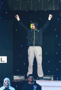20-03-2013 SPORT; BADR HARI VOOR HET EERST WEER IN DE RING BIJ K-1 GEVECHT IN ZAGREB. Na een korte periode van veel trainen stond Badr Hari weer in de ring in de ARENA van Zagreb. Estelle-Maxime en Joelle waren mee om Badr toe te juichen. Helaas liep Badr in de eerste ronde een heftige  blessure op zodat hij niet verder kon naar de eventuele finale plaats.
foto: Albert den Iseger.