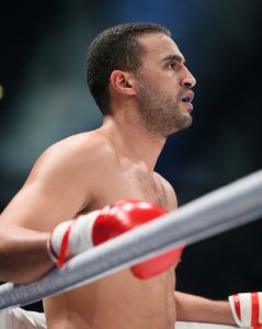 20-03-2013 SPORT; BADR HARI VOOR HET EERST WEER IN DE RING BIJ K-1 GEVECHT IN ZAGREB. Na een korte periode van veel trainen stond Badr Hari weer in de ring in de ARENA van Zagreb. Estelle-Maxime en Joelle waren mee om Badr toe te juichen. Helaas liep Badr in de eerste ronde een heftige  blessure op zodat hij niet verder kon naar de eventuele finale plaats.
foto: Albert den Iseger.