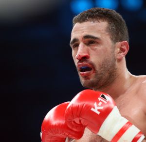 20-03-2013 SPORT; BADR HARI VOOR HET EERST WEER IN DE RING BIJ K-1 GEVECHT IN ZAGREB. Na een korte periode van veel trainen stond Badr Hari weer in de ring in de ARENA van Zagreb. Estelle-Maxime en Joelle waren mee om Badr toe te juichen. Helaas liep Badr in de eerste ronde een heftige  blessure op zodat hij niet verder kon naar de eventuele finale plaats.
foto: Albert den Iseger.