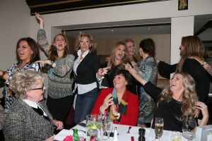 20-03-2013 SHOWBIZZ; OP DE JAARLIJKSE NANNIC PARTY WON ANTJE MONTERO DE AWARD. 
Tijdens de jaarlijkse Nannic Lunch wordt altijd een prijs uitgereikt voor aan een bekende vrouw die verantwoordelijkheid neemt voor haar eigen leven en voor haar omgeving. En dit jaar was dat Antje Monteiro.
foto: Albert den Iseger.
