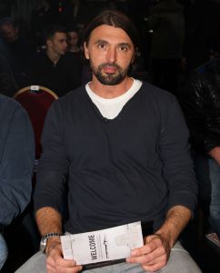 20-03-2013 SPORT; BADR HARI VOOR HET EERST WEER IN DE RING BIJ K-1 GEVECHT IN ZAGREB. Na een korte periode van veel trainen stond Badr Hari weer in de ring in de ARENA van Zagreb. Estelle-Maxime en Joelle waren mee om Badr toe te juichen. Helaas liep Badr in de eerste ronde een heftige  blessure op zodat hij niet verder kon naar de eventuele finale plaats.
foto: Albert den Iseger.