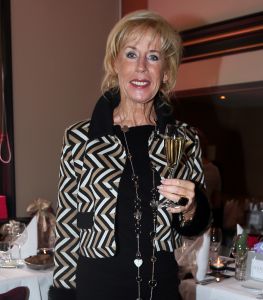 20-03-2013 SHOWBIZZ; OP DE JAARLIJKSE NANNIC PARTY WON ANTJE MONTERO DE AWARD. 
Tijdens de jaarlijkse Nannic Lunch wordt altijd een prijs uitgereikt voor aan een bekende vrouw die verantwoordelijkheid neemt voor haar eigen leven en voor haar omgeving. En dit jaar was dat Antje Monteiro.
foto: Albert den Iseger.