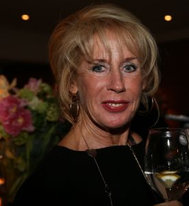20-03-2013 SHOWBIZZ; OP DE JAARLIJKSE NANNIC PARTY WON ANTJE MONTERO DE AWARD. 
Tijdens de jaarlijkse Nannic Lunch wordt altijd een prijs uitgereikt voor aan een bekende vrouw die verantwoordelijkheid neemt voor haar eigen leven en voor haar omgeving. En dit jaar was dat Antje Monteiro.
foto: Albert den Iseger.