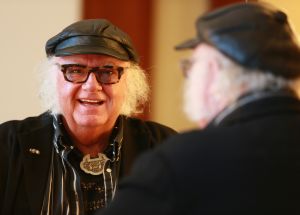 29-03-2013 SHOWBIZZ; THIJS VAN LEER IS ZONDAG 31 MAART JARIG EN WORD DAN 65 JAAR.Ik ga fluitend over de drempel a.s zondag zo vertelde hij aan PRIVE. Wij wensen Thijs nog een gezond en gelukkig leven toe.
foto: Albert den Iseger.