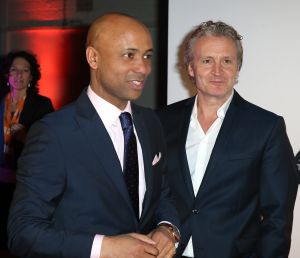 03-03-2014 SHOWBIZZ; JOHN DE MOL ONDER INDRUK VAN TV BEELDEN GALA. John de Mol was zeer positief over de wijze waarop de TV BEELDEN maandag zijn uitgereikt.Het gala was groter opgezet dat ik gedacht had. Ze hebben er echt werk van gemaakt. Alleen de media was teleurgesteld in de wijze van hun werken. Ze mochten bijna niks fotograferen en de verslaggevers werd geen tijd gegund om te interviewen. Misschien volgend jaar beter.
foto: Albert den Iseger.
