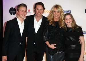 03-03-2014 SHOWBIZZ; JOHN DE MOL ONDER INDRUK VAN TV BEELDEN GALA. John de Mol was zeer positief over de wijze waarop de TV BEELDEN maandag zijn uitgereikt.Het gala was groter opgezet dat ik gedacht had. Ze hebben er echt werk van gemaakt. Alleen de media was teleurgesteld in de wijze van hun werken. Ze mochten bijna niks fotograferen en de verslaggevers werd geen tijd gegund om te interviewen. Misschien volgend jaar beter.
foto: Albert den Iseger.