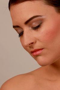 02-03-2014 ONDERWIJS: HAARLEMSE AKADEMIE VISAGIE OPLEIDING BRUID EN GALA MAKE UP FOTO SHOOT.
foto: Albert den Iseger