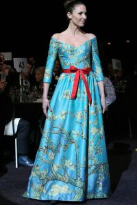 27-03-2015 SHOWBIZZ; STICHTING HULPHOND HAALT MEGA BEDRAG VAN �539.000.00 OP. Hulphond Nederland bestaat al 30 jaar. Nu was er weer een groot gala feest in Studio 21 te Hilversum. Vele prominenten waren gekomen uit zakelijk NL. Veiling meester JOB UBBENS wist met 15 kavels een mega bedrag op te halen waar HULPHOND NL weer mooie dingen mee kan gaan doen.
foto: Albert den Iseger