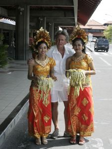 11-05-2005 SHOWBIZZ; WILBERT EN ROXANE GIESKE OP HUWELIJKSREIS OP BALI.
FOTO;ALBERT DEN ISEGER.