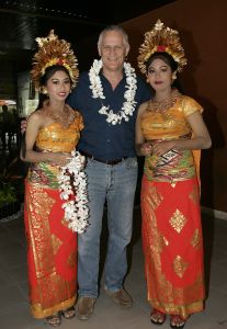 11-05-2005 SHOWBIZZ; WILBERT EN ROXANE GIESKE OP HUWELIJKSREIS OP BALI.
FOTO;ALBERT DEN ISEGER.