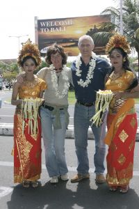 11-05-2005 SHOWBIZZ; WILBERT EN ROXANE GIESKE OP HUWELIJKSREIS OP BALI.
FOTO;ALBERT DEN ISEGER.