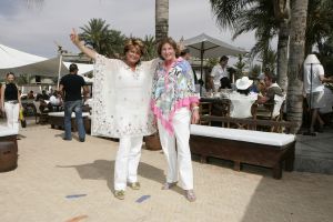06-05-2006 SHOWBIZZ; RONALD KOLK GEEFT WAANZINNIGE MODE SHOW IN MARRAKECH MAROCCO. De kleine man geeft grote modeshow in Marrakech Marocco. 250 gasten genoten van een avond vol met mode,eten,drinken en gezelligheid In het Palais Mehdi een 5 sterren lokatie even buiten Marrakech. 
foto: Albert den Iseger.
