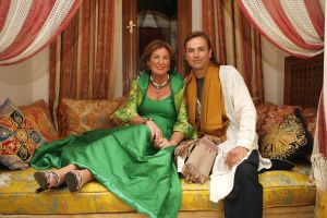 06-05-2006 SHOWBIZZ; RONALD KOLK GEEFT WAANZINNIGE MODE SHOW IN MARRAKECH MAROCCO. De kleine man geeft grote modeshow in Marrakech Marocco. 250 gasten genoten van een avond vol met mode,eten,drinken en gezelligheid In het Palais Mehdi een 5 sterren lokatie even buiten Marrakech.
foto: Albert den Iseger. 