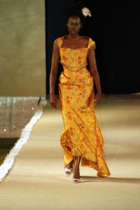 06-05-2006 SHOWBIZZ; RONALD KOLK GEEFT WAANZINNIGE MODE SHOW IN MARRAKECH MAROCCO. De kleine man geeft grote modeshow in Marrakech Marocco. 250 gasten genoten van een avond vol met mode,eten,drinken en gezelligheid In het Palais Mehdi een 5 sterren lokatie even buiten Marrakech. 
foto: Albert den Iseger.