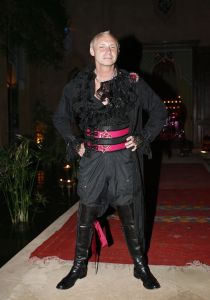 06-05-2006 SHOWBIZZ; RONALD KOLK GEEFT WAANZINNIGE MODE SHOW IN MARRAKECH MAROCCO. De kleine man geeft grote modeshow in Marrakech Marocco. 250 gasten genoten van een avond vol met mode,eten,drinken en gezelligheid In het Palais Mehdi een 5 sterren lokatie even buiten Marrakech. 
foto: Albert den Iseger.