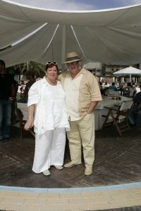 06-05-2006 SHOWBIZZ; RONALD KOLK GEEFT WAANZINNIGE MODE SHOW IN MARRAKECH MAROCCO. De kleine man geeft grote modeshow in Marrakech Marocco. 250 gasten genoten van een avond vol met mode,eten,drinken en gezelligheid In het Palais Mehdi een 5 sterren lokatie even buiten Marrakech. 
foto: Albert den Iseger.