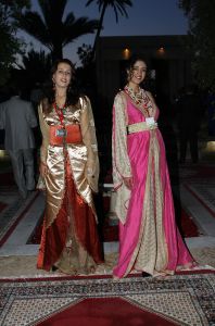 06-05-2006 SHOWBIZZ; RONALD KOLK GEEFT WAANZINNIGE MODE SHOW IN MARRAKECH MAROCCO. De kleine man geeft grote modeshow in Marrakech Marocco. 250 gasten genoten van een avond vol met mode,eten,drinken en gezelligheid In het Palais Mehdi een 5 sterren lokatie even buiten Marrakech. 
foto: Albert den Iseger.