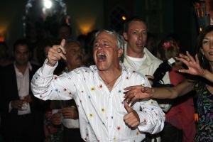 06-05-2006 SHOWBIZZ; RONALD KOLK GEEFT WAANZINNIGE MODE SHOW IN MARRAKECH MAROCCO. De kleine man geeft grote modeshow in Marrakech Marocco. 250 gasten genoten van een avond vol met mode,eten,drinken en gezelligheid In het Palais Mehdi een 5 sterren lokatie even buiten Marrakech. 
foto: Albert den Iseger.