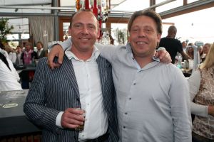 14-05-2009 SHOWBIZZ; OPENING VAN STRAND CLU BRIES TE NOORDWIJK AAN ZEE. Louis van Gaal opende voor de gebroeders van de Berg een nieuwe strand club genaamd Bries.
foto: Albert den Iseger.