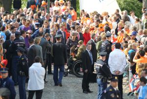 30-04-2011 KONINKLIJKHUIS: KONINGINNENDAG 2011 IN THORN. Met Koningin Beatrix, Prins Willem Alexander, Prinses Maxima,Prins Johan Friso,Prins Constantijn,Prinses Laurentien, Maurits,Marilene,Prins Bernhard,Annette,Pieter Christiaan,Floris.
foto: Albert den Iseger.