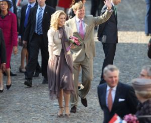 30-04-2011 KONINKLIJKHUIS: KONINGINNENDAG 2011 IN THORN. Met Koningin Beatrix, Prins Willem Alexander, Prinses Maxima,Prins Johan Friso,Prins Constantijn,Prinses Laurentien, Maurits,Marilene,Prins Bernhard,Annette,Pieter Christiaan,Floris.
foto: Albert den Iseger.
