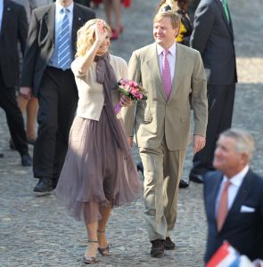 30-04-2011 KONINKLIJKHUIS: KONINGINNENDAG 2011 IN THORN. Met Koningin Beatrix, Prins Willem Alexander, Prinses Maxima,Prins Johan Friso,Prins Constantijn,Prinses Laurentien, Maurits,Marilene,Prins Bernhard,Annette,Pieter Christiaan,Floris.
foto: Albert den Iseger.