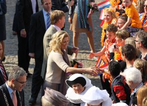 30-04-2011 KONINKLIJKHUIS: KONINGINNENDAG 2011 IN THORN. Met Koningin Beatrix, Prins Willem Alexander, Prinses Maxima,Prins Johan Friso,Prins Constantijn,Prinses Laurentien, Maurits,Marilene,Prins Bernhard,Annette,Pieter Christiaan,Floris.
foto: Albert den Iseger.