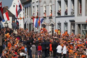 30-04-2011 KONINKLIJKHUIS: KONINGINNENDAG 2011 IN THORN. Met Koningin Beatrix, Prins Willem Alexander, Prinses Maxima,Prins Johan Friso,Prins Constantijn,Prinses Laurentien, Maurits,Marilene,Prins Bernhard,Annette,Pieter Christiaan,Floris.
foto: Albert den Iseger.
