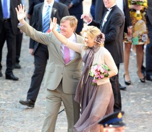 30-04-2011 KONINKLIJKHUIS: KONINGINNENDAG 2011 IN THORN. Met Koningin Beatrix, Prins Willem Alexander, Prinses Maxima,Prins Johan Friso,Prins Constantijn,Prinses Laurentien, Maurits,Marilene,Prins Bernhard,Annette,Pieter Christiaan,Floris.
foto: Albert den Iseger.