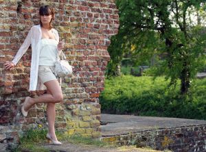 08-05-2011 SHOWBIZZ; TATJANA DEN ISEGER  EXCLUSIEF GABOR IMAGE MODEL. Het duitse schoenenmerk GABOR met zeer gevarieerde modellen heeft exclusief Tatjana den Iseger binnen gehaald als IMAGO model voor schoenen,laarsen en tassen. GABOR STORE ONLINE verzorgt voor u het grootste aanbod shoes en bags in Nederland. De GABOR STORE is te vinden in Alkmaar-Haarlem-Deventer en Enschede. 
foto: Albert den Iseger.