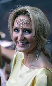 29-05-2013 SHOWBIZZ; TOPPERS BELEEFDEN ALWEER EEN HOOGTE PUNT. Meer dan 200.000 buikdanseressen en sjeiks gingen volledig los op de muziek van Rene Froger-Gerard Joling-Jeroen v.d.Boom-Najib Amhali-Ernst Daniel Smit-Rene Schuurmans-Tavares-Venga Boys-Robert Leroy-Jan Smit en de 3 JS. Het was weer het TOPPERS feest bij uitstek. Volgend jaar de finale, het 1ste jubileum van de TOPPERS. Misschien wel compleet met GORDON. We gaan het meemaken.
foto: Albert den Iseger