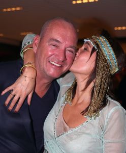 29-05-2013 SHOWBIZZ; TOPPERS BELEEFDEN ALWEER EEN HOOGTE PUNT. Meer dan 200.000 buikdanseressen en sjeiks gingen volledig los op de muziek van Rene Froger-Gerard Joling-Jeroen v.d.Boom-Najib Amhali-Ernst Daniel Smit-Rene Schuurmans-Tavares-Venga Boys-Robert Leroy-Jan Smit en de 3 JS. Het was weer het TOPPERS feest bij uitstek. Volgend jaar de finale, het 1ste jubileum van de TOPPERS. Misschien wel compleet met GORDON. We gaan het meemaken.
foto: Albert den Iseger