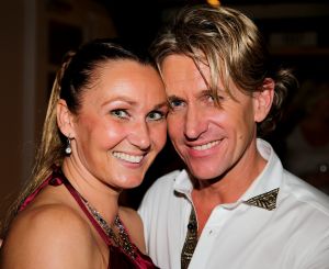 29-05-2013 SHOWBIZZ; TOPPERS BELEEFDEN ALWEER EEN HOOGTE PUNT. Meer dan 200.000 buikdanseressen en sjeiks gingen volledig los op de muziek van Rene Froger-Gerard Joling-Jeroen v.d.Boom-Najib Amhali-Ernst Daniel Smit-Rene Schuurmans-Tavares-Venga Boys-Robert Leroy-Jan Smit en de 3 JS. Het was weer het TOPPERS feest bij uitstek. Volgend jaar de finale, het 1ste jubileum van de TOPPERS. Misschien wel compleet met GORDON. We gaan het meemaken.
foto: Albert den Iseger