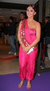 29-05-2013 SHOWBIZZ; TOPPERS BELEEFDEN ALWEER EEN HOOGTE PUNT. Meer dan 200.000 buikdanseressen en sjeiks gingen volledig los op de muziek van Rene Froger-Gerard Joling-Jeroen v.d.Boom-Najib Amhali-Ernst Daniel Smit-Rene Schuurmans-Tavares-Venga Boys-Robert Leroy-Jan Smit en de 3 JS. Het was weer het TOPPERS feest bij uitstek. Volgend jaar de finale, het 1ste jubileum van de TOPPERS. Misschien wel compleet met GORDON. We gaan het meemaken.
foto: Albert den Iseger