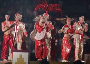 29-05-2013 SHOWBIZZ; TOPPERS BELEEFDEN ALWEER EEN HOOGTE PUNT. Meer dan 200.000 buikdanseressen en sjeiks gingen volledig los op de muziek van Rene Froger-Gerard Joling-Jeroen v.d.Boom-Najib Amhali-Ernst Daniel Smit-Rene Schuurmans-Tavares-Venga Boys-Robert Leroy-Jan Smit en de 3 JS. Het was weer het TOPPERS feest bij uitstek. Volgend jaar de finale, het 1ste jubileum van de TOPPERS. Misschien wel compleet met GORDON. We gaan het meemaken.
foto: Albert den Iseger