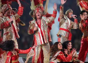 29-05-2013 SHOWBIZZ; TOPPERS BELEEFDEN ALWEER EEN HOOGTE PUNT. Meer dan 200.000 buikdanseressen en sjeiks gingen volledig los op de muziek van Rene Froger-Gerard Joling-Jeroen v.d.Boom-Najib Amhali-Ernst Daniel Smit-Rene Schuurmans-Tavares-Venga Boys-Robert Leroy-Jan Smit en de 3 JS. Het was weer het TOPPERS feest bij uitstek. Volgend jaar de finale, het 1ste jubileum van de TOPPERS. Misschien wel compleet met GORDON. We gaan het meemaken.
foto: Albert den Iseger