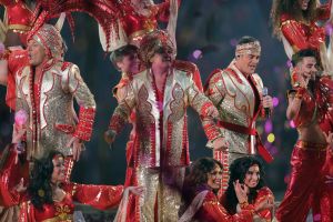 29-05-2013 SHOWBIZZ; TOPPERS BELEEFDEN ALWEER EEN HOOGTE PUNT. Meer dan 200.000 buikdanseressen en sjeiks gingen volledig los op de muziek van Rene Froger-Gerard Joling-Jeroen v.d.Boom-Najib Amhali-Ernst Daniel Smit-Rene Schuurmans-Tavares-Venga Boys-Robert Leroy-Jan Smit en de 3 JS. Het was weer het TOPPERS feest bij uitstek. Volgend jaar de finale, het 1ste jubileum van de TOPPERS. Misschien wel compleet met GORDON. We gaan het meemaken.
foto: Albert den Iseger
