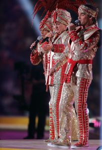 29-05-2013 SHOWBIZZ; TOPPERS BELEEFDEN ALWEER EEN HOOGTE PUNT. Meer dan 200.000 buikdanseressen en sjeiks gingen volledig los op de muziek van Rene Froger-Gerard Joling-Jeroen v.d.Boom-Najib Amhali-Ernst Daniel Smit-Rene Schuurmans-Tavares-Venga Boys-Robert Leroy-Jan Smit en de 3 JS. Het was weer het TOPPERS feest bij uitstek. Volgend jaar de finale, het 1ste jubileum van de TOPPERS. Misschien wel compleet met GORDON. We gaan het meemaken.
foto: Albert den Iseger
