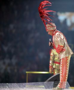 29-05-2013 SHOWBIZZ; TOPPERS BELEEFDEN ALWEER EEN HOOGTE PUNT. Meer dan 200.000 buikdanseressen en sjeiks gingen volledig los op de muziek van Rene Froger-Gerard Joling-Jeroen v.d.Boom-Najib Amhali-Ernst Daniel Smit-Rene Schuurmans-Tavares-Venga Boys-Robert Leroy-Jan Smit en de 3 JS. Het was weer het TOPPERS feest bij uitstek. Volgend jaar de finale, het 1ste jubileum van de TOPPERS. Misschien wel compleet met GORDON. We gaan het meemaken.
foto: Albert den Iseger