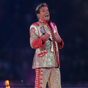 29-05-2013 SHOWBIZZ; TOPPERS BELEEFDEN ALWEER EEN HOOGTE PUNT. Meer dan 200.000 buikdanseressen en sjeiks gingen volledig los op de muziek van Rene Froger-Gerard Joling-Jeroen v.d.Boom-Najib Amhali-Ernst Daniel Smit-Rene Schuurmans-Tavares-Venga Boys-Robert Leroy-Jan Smit en de 3 JS. Het was weer het TOPPERS feest bij uitstek. Volgend jaar de finale, het 1ste jubileum van de TOPPERS. Misschien wel compleet met GORDON. We gaan het meemaken.
foto: Albert den Iseger