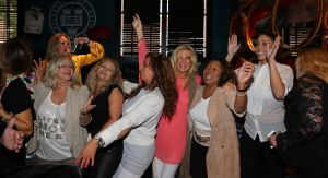 13-05-2014 SHOWBIZZ; NANNIC PARTY GROOT SUCCES MET VELE BN-ers VROUWEN.
Betty de Groot had in samenwerking met TIMOTHY OULTON weer een pracht van een dag georganiseerd waarop vele bekenden waren komen opdraven oa. Quinty Trustfull-Mariska van Kolck-Patricia Steur-Barbara Plugge-Sheila de Vries-Corry Konings-Leontine Borsato-Hind-Beertje van Beesr en nog vele anderen.Quinty Trustfull ontving de Nannic Award voor Strong Woman 2014.
foto: Albert den Iseger.