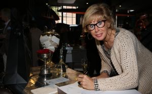 13-05-2014 SHOWBIZZ; NANNIC PARTY GROOT SUCCES MET VELE BN-ers VROUWEN.
Betty de Groot had in samenwerking met TIMOTHY OULTON weer een pracht van een dag georganiseerd waarop vele bekenden waren komen opdraven oa. Quinty Trustfull-Mariska van Kolck-Patricia Steur-Barbara Plugge-Sheila de Vries-Corry Konings-Leontine Borsato-Hind-Beertje van Beesr en nog vele anderen.Quinty Trustfull ontving de Nannic Award voor Strong Woman 2014.
foto: Albert den Iseger.